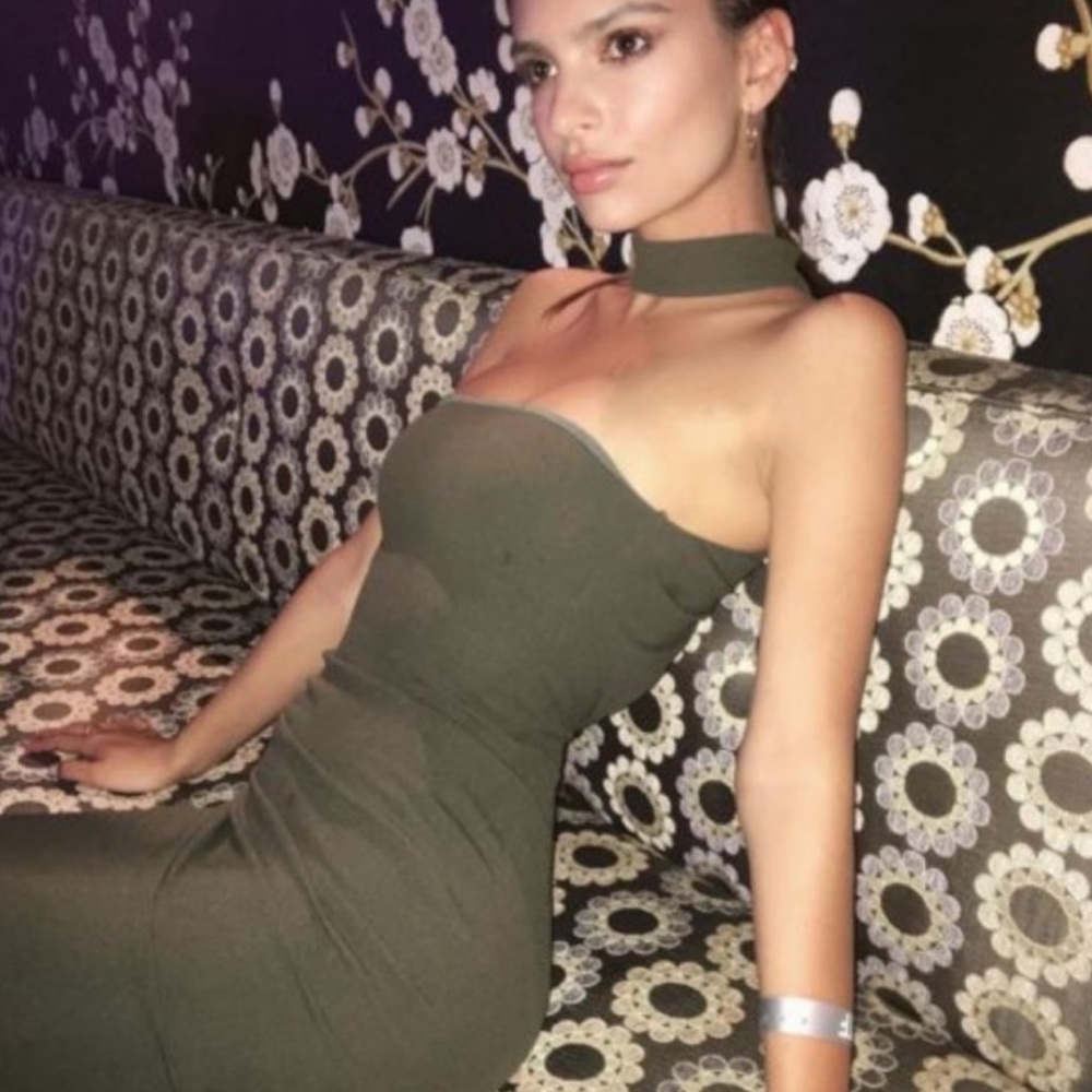 Nookie choker midi bodycon dress in green